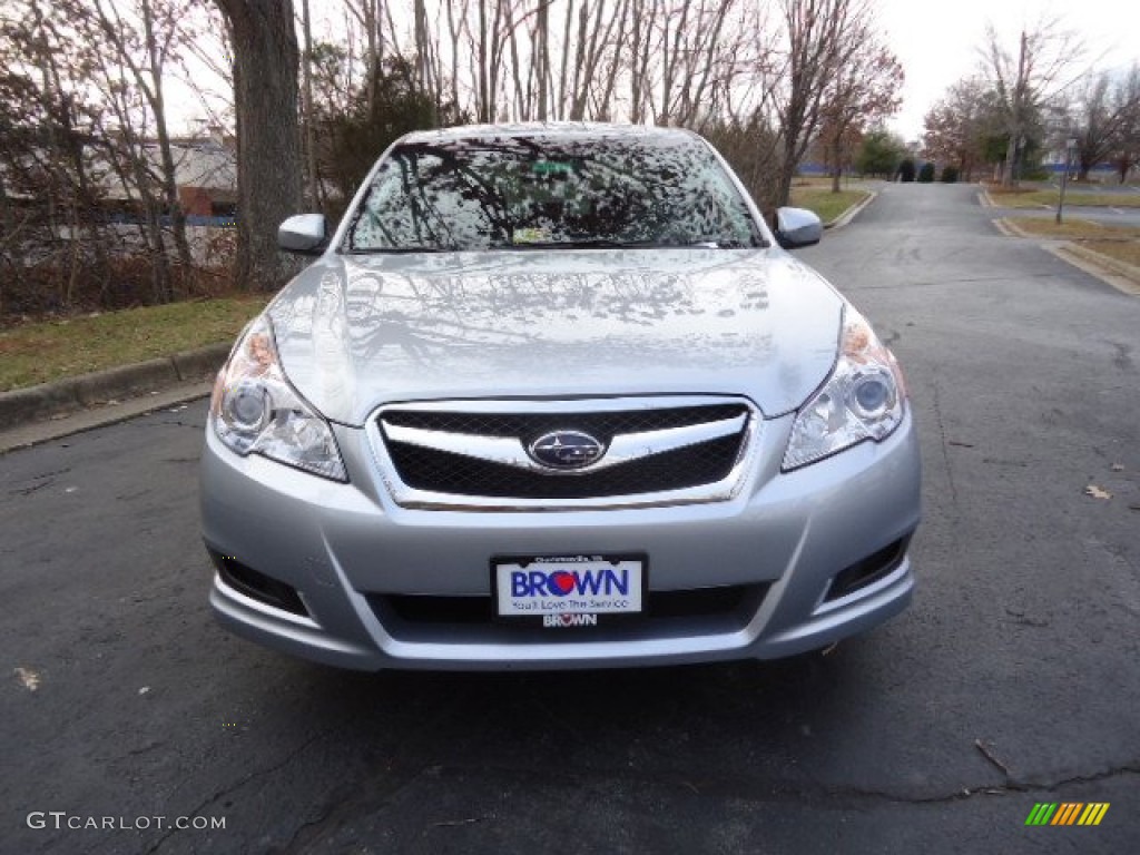 2012 Legacy 2.5i Premium - Ice Silver Metallic / Off Black photo #2