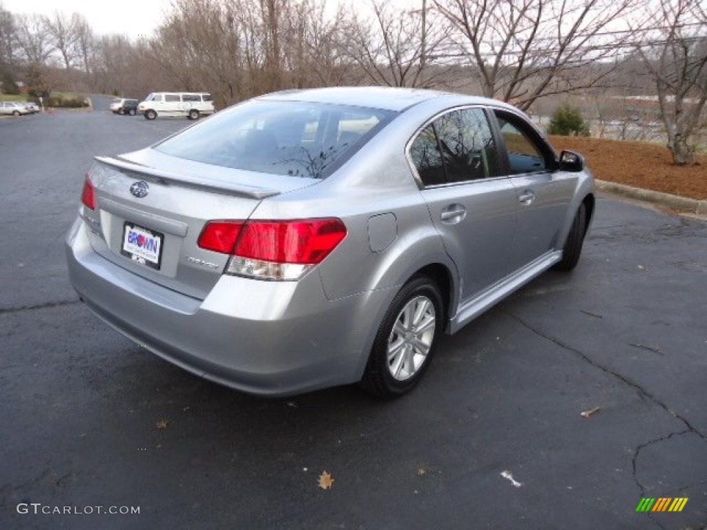 2012 Legacy 2.5i Premium - Ice Silver Metallic / Off Black photo #7
