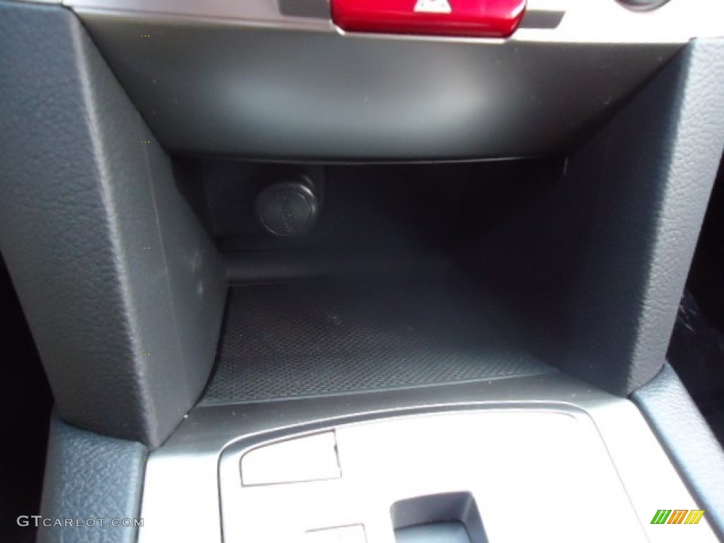 2012 Legacy 2.5i Premium - Ice Silver Metallic / Off Black photo #28