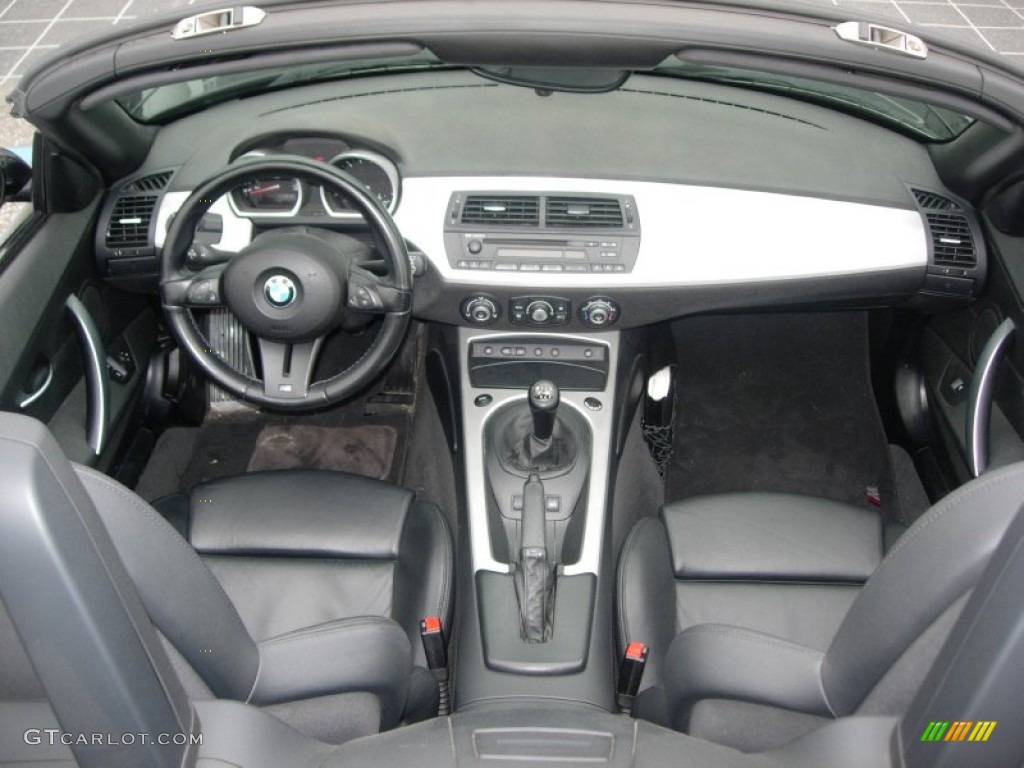 2007 BMW M Roadster Black Dashboard Photo #62232268