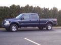 2004 True Blue Metallic Ford F250 Super Duty Lariat Crew Cab 4x4  photo #4