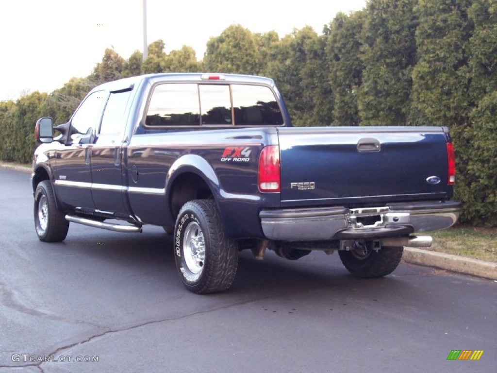 2004 F250 Super Duty Lariat Crew Cab 4x4 - True Blue Metallic / Medium Flint photo #8