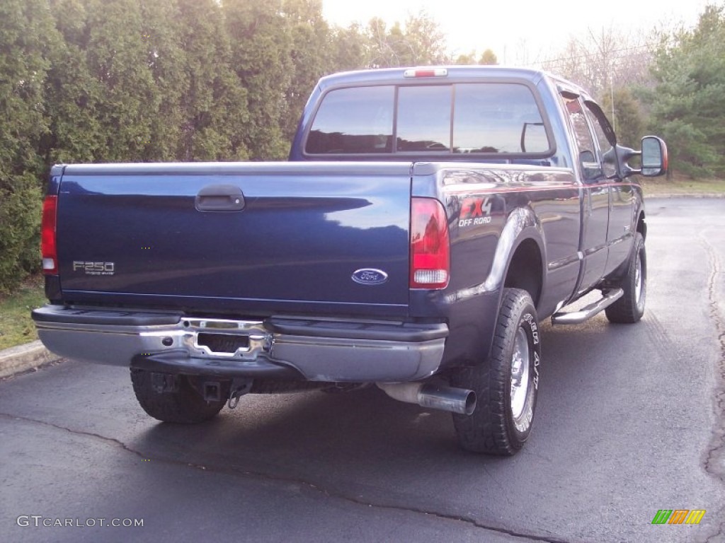 2004 F250 Super Duty Lariat Crew Cab 4x4 - True Blue Metallic / Medium Flint photo #22