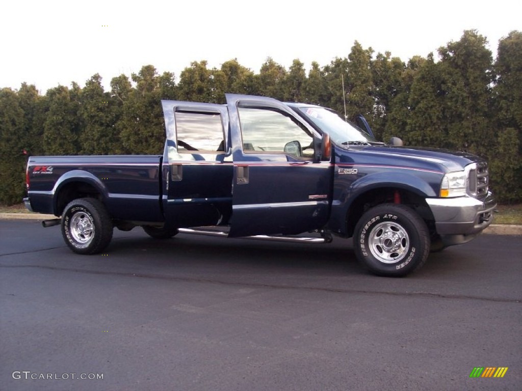 2004 F250 Super Duty Lariat Crew Cab 4x4 - True Blue Metallic / Medium Flint photo #39