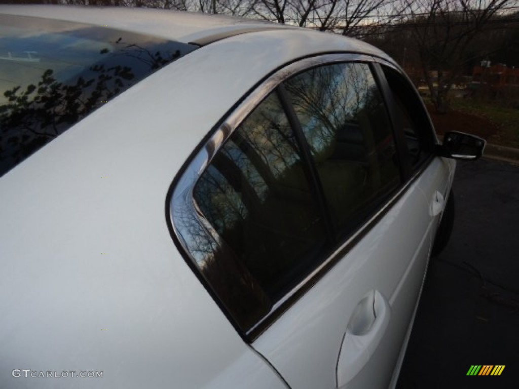 2012 Accord SE Sedan - Taffeta White / Ivory photo #11