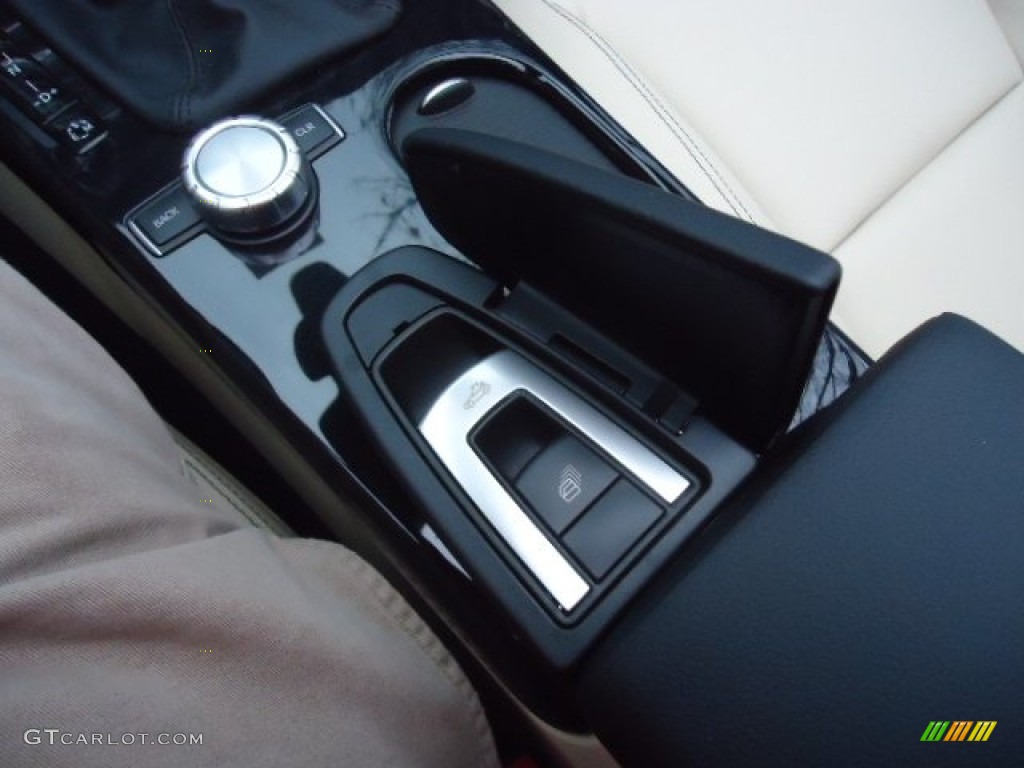 2012 SLK 250 Roadster - Black / Sahara Beige photo #33