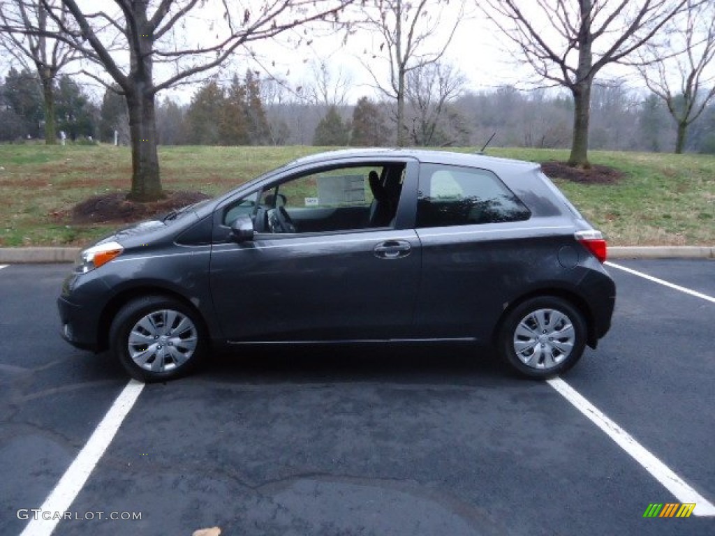 2012 Yaris LE 3 Door - Magnetic Gray Metallic / Ash Gray photo #4