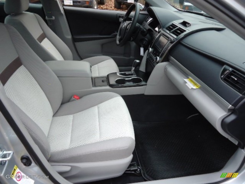 2012 Camry LE - Clearwater Blue Metallic / Ash photo #17