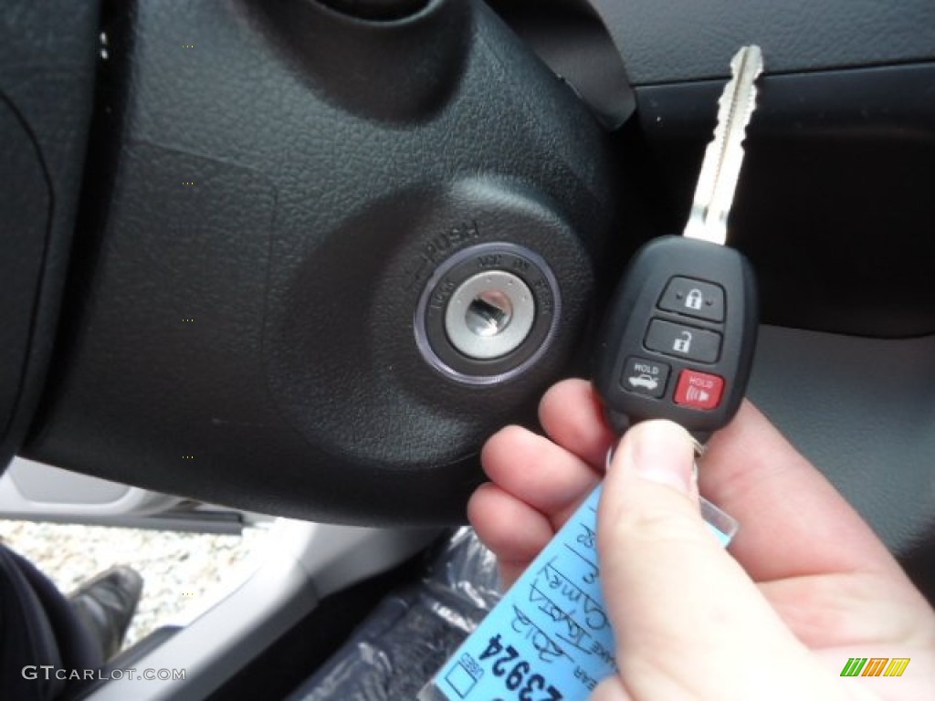 2012 Camry LE - Clearwater Blue Metallic / Ash photo #38