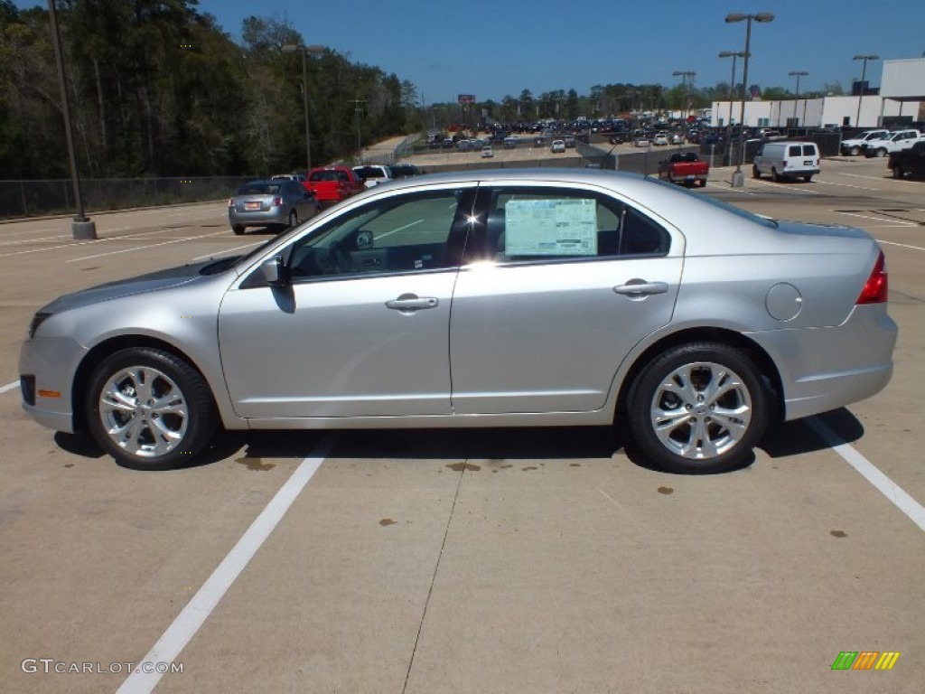 2012 Fusion SE - Ingot Silver Metallic / Medium Light Stone photo #8