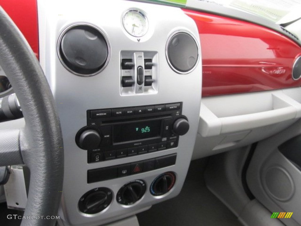 2008 Chrysler PT Cruiser LX Controls Photo #62249706