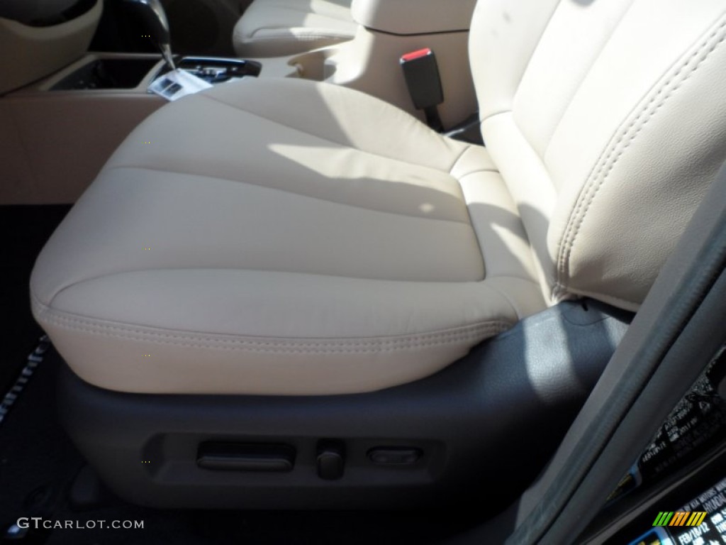 2012 Santa Fe Limited V6 - Twilight Black / Beige photo #22