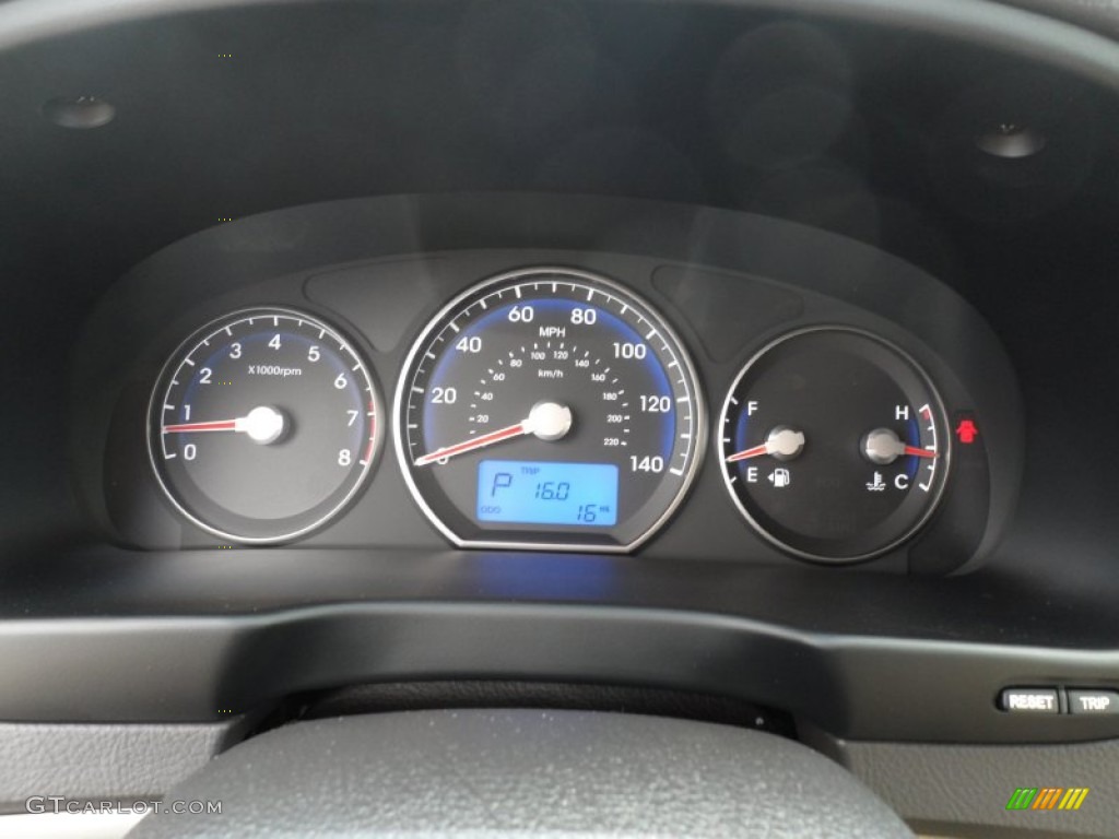 2012 Santa Fe Limited V6 - Twilight Black / Beige photo #30