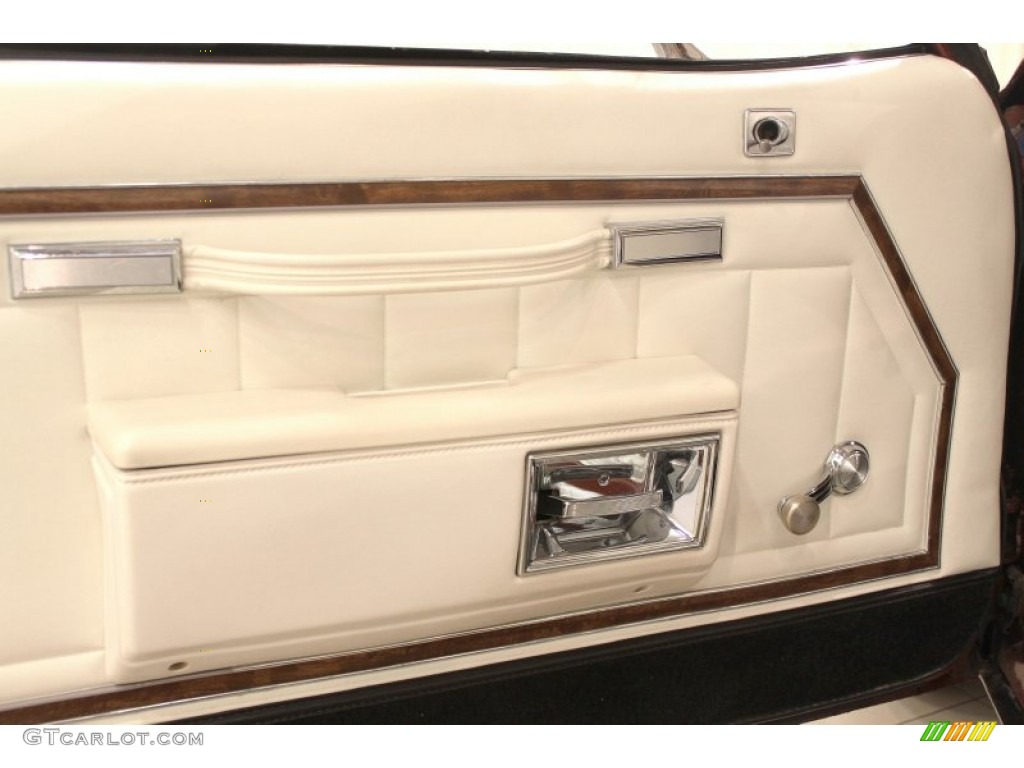 1978 Pontiac Bonneville Landau Coupe Off White Door Panel Photo #62256829