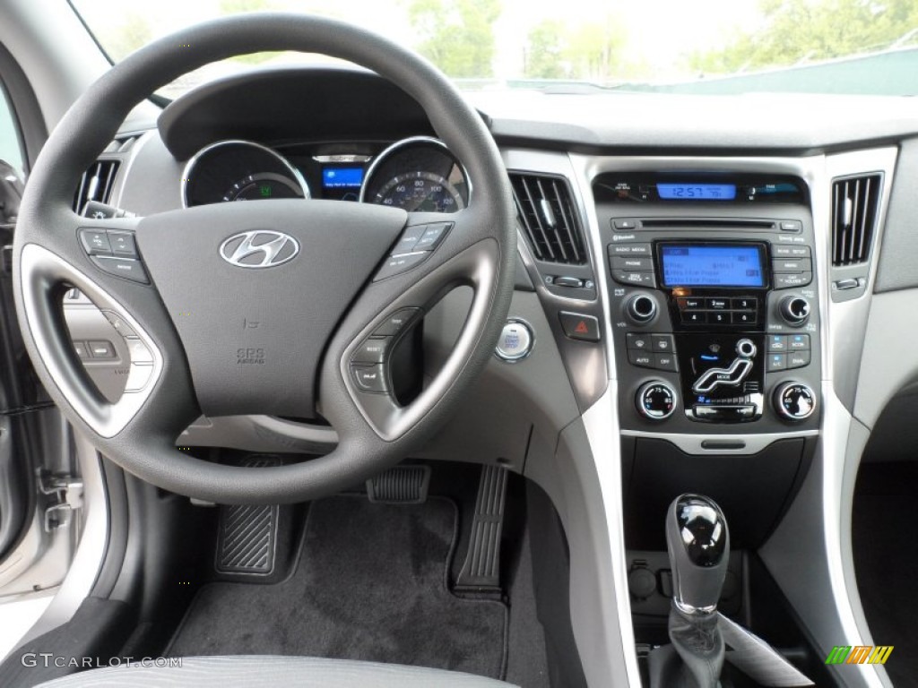 2012 Hyundai Sonata Hybrid Gray Dashboard Photo #62256913