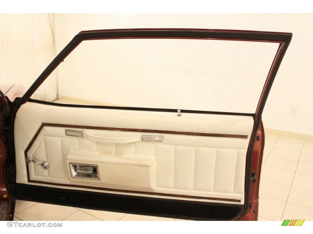 1978 Pontiac Bonneville Landau Coupe Off White Door Panel Photo #62256937