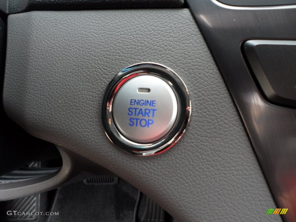 2012 Hyundai Sonata Hybrid Controls Photo #62256958
