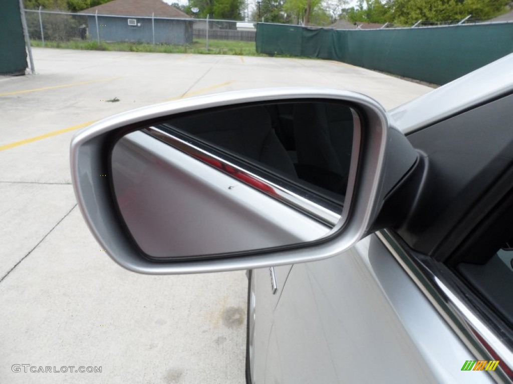 2012 Sonata Hybrid - Silver Frost Metallic / Gray photo #14