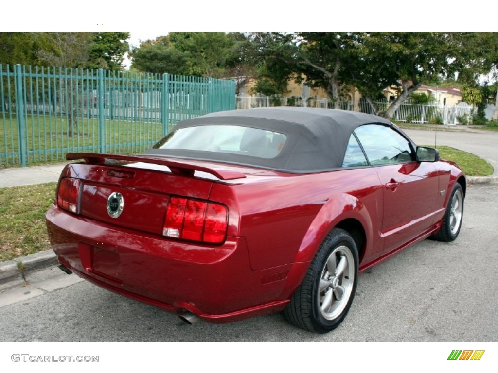 2005 Mustang GT Premium Convertible - Redfire Metallic / Dark Charcoal photo #8
