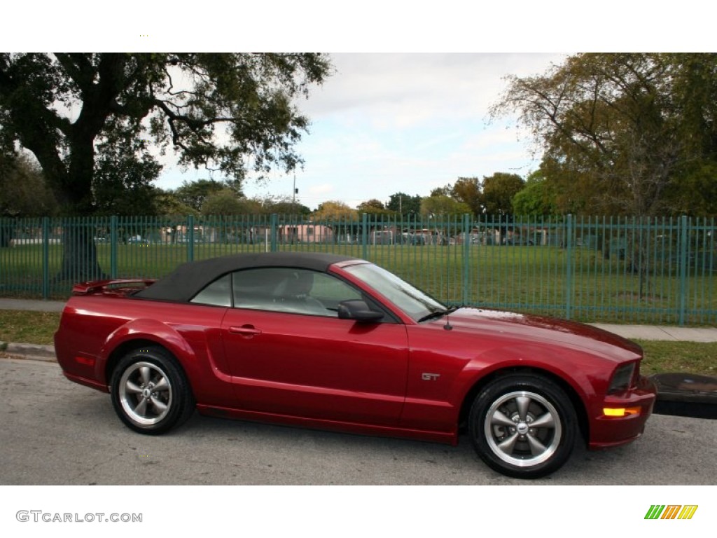 2005 Mustang GT Premium Convertible - Redfire Metallic / Dark Charcoal photo #14