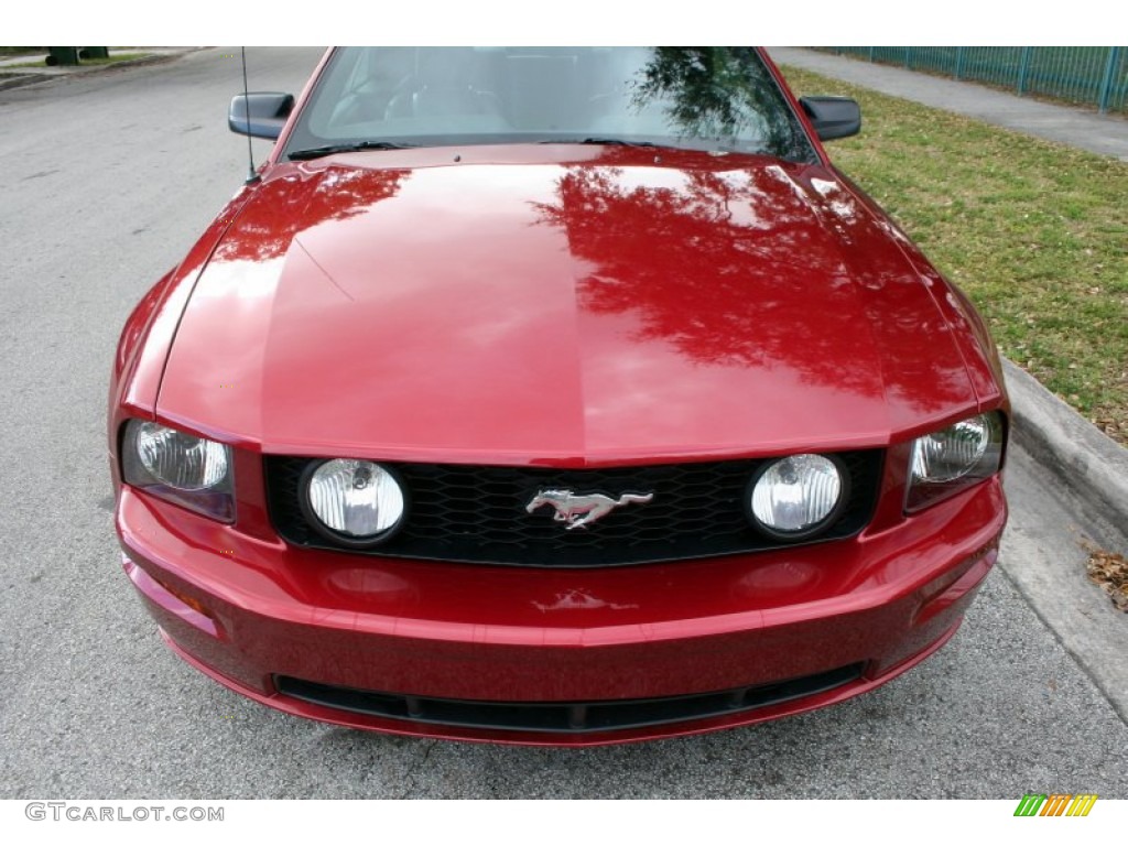 2005 Mustang GT Premium Convertible - Redfire Metallic / Dark Charcoal photo #19