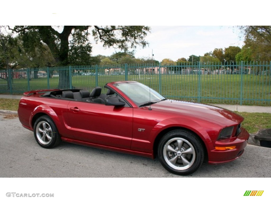 Redfire Metallic 2005 Ford Mustang GT Premium Convertible Exterior Photo #62257684