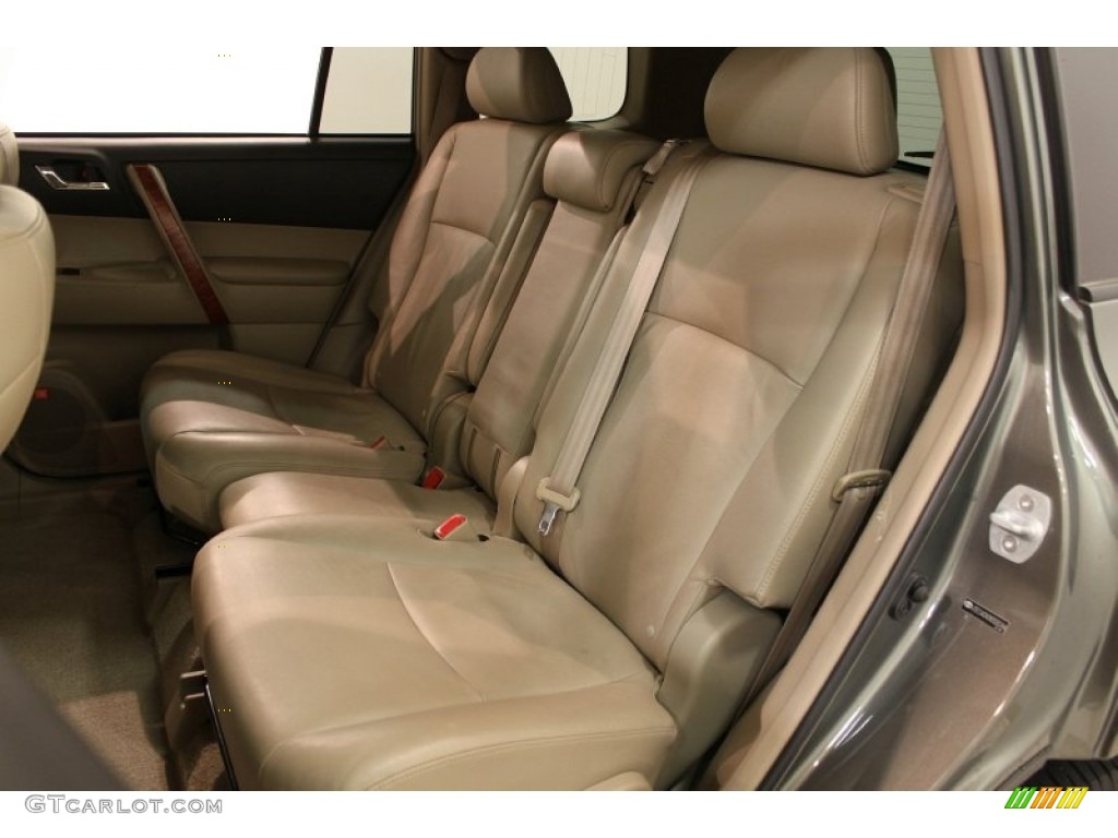 2008 Highlander Limited 4WD - Cypress Green Pearl / Sand Beige photo #28