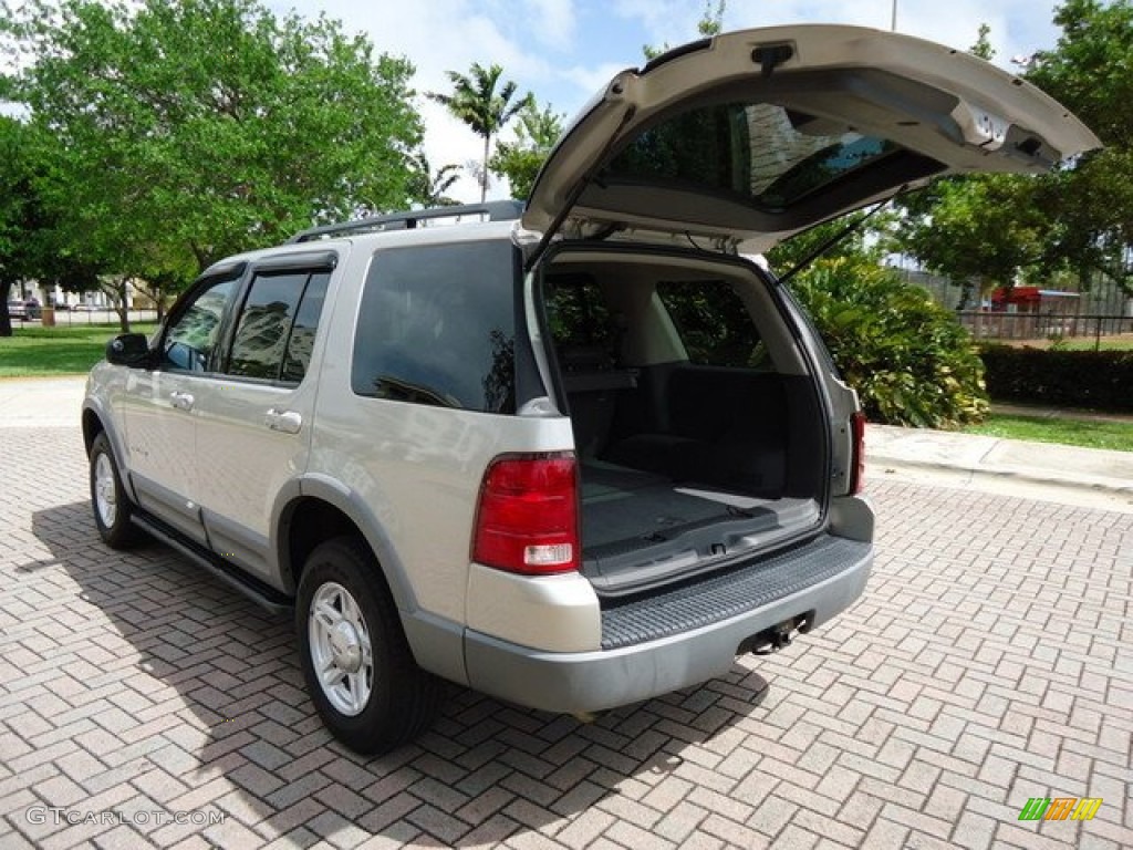 2002 Explorer XLT - Silver Birch Metallic / Graphite photo #3