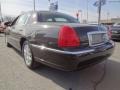 2010 Black Lincoln Town Car Signature Limited  photo #3