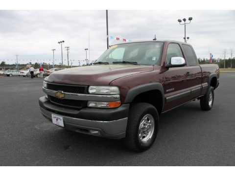 2002 Chevrolet Silverado 2500 LT Extended Cab Data, Info and Specs