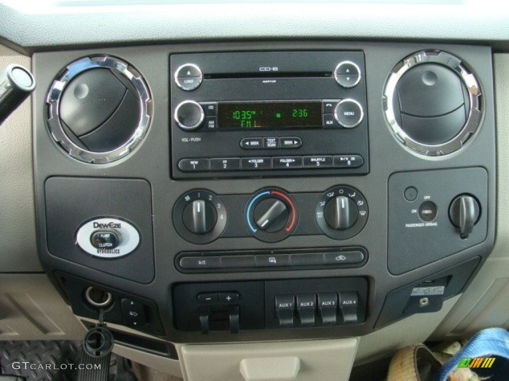 2009 Ford F450 Super Duty XL Regular Cab Tow Truck Controls Photos