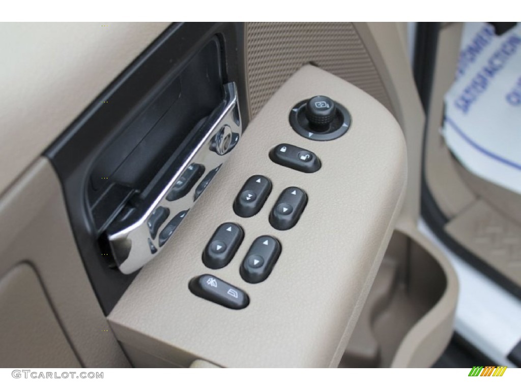 2004 F150 XLT SuperCab - Oxford White / Tan photo #18