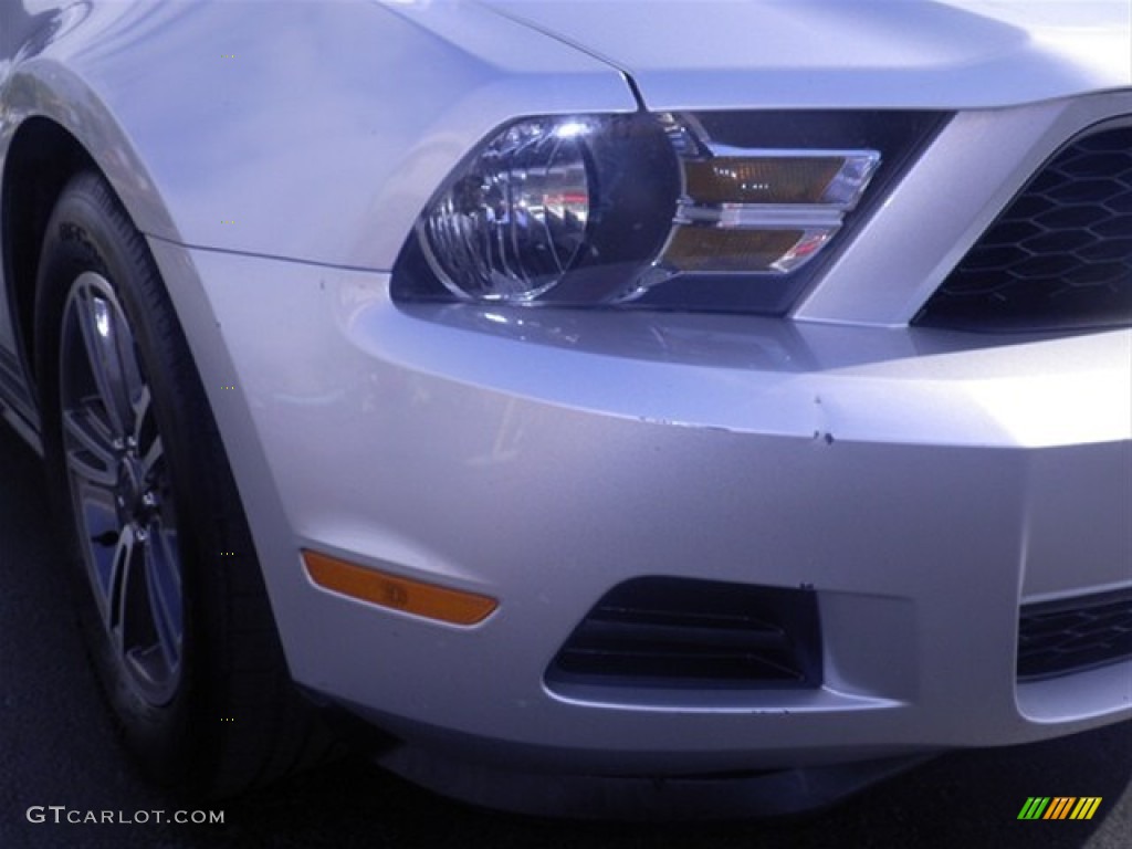 2011 Mustang V6 Premium Convertible - Ingot Silver Metallic / Stone photo #2