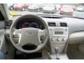 Super White - Camry LE Photo No. 25
