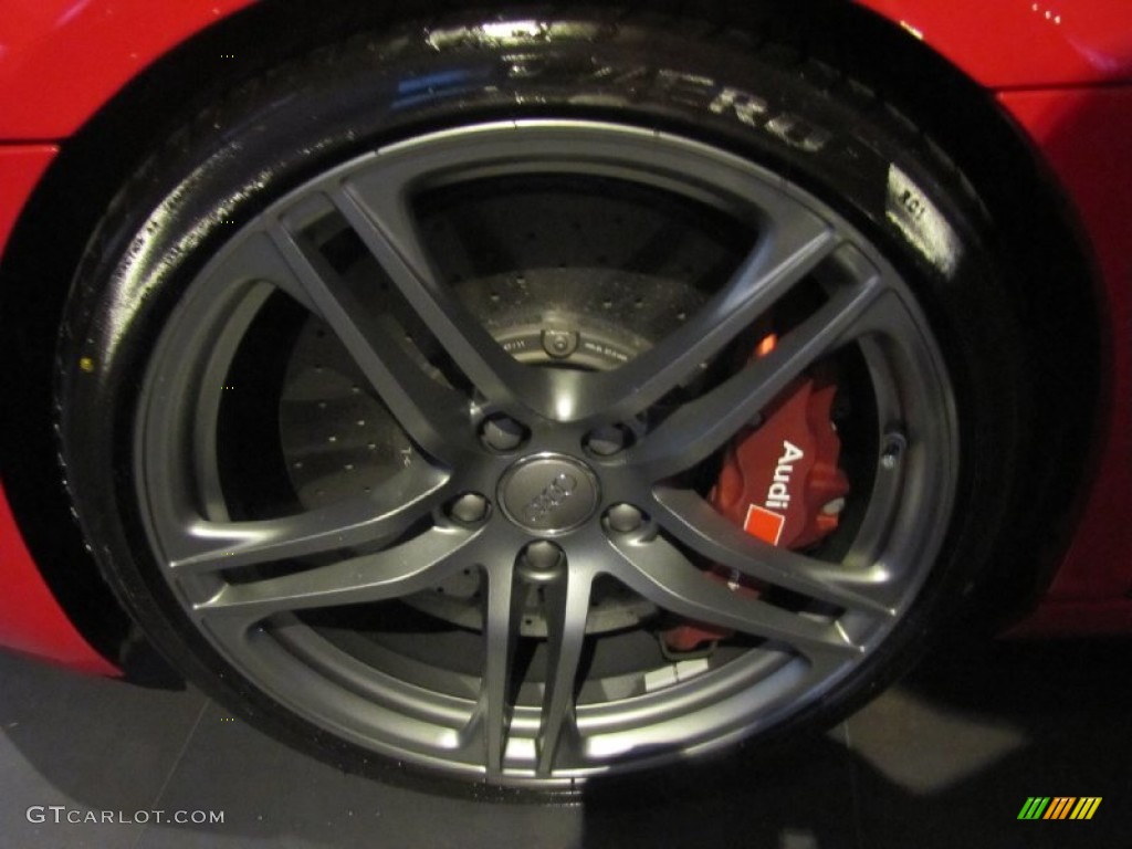 2012 R8 GT Spyder - Brilliant Red / Black photo #6