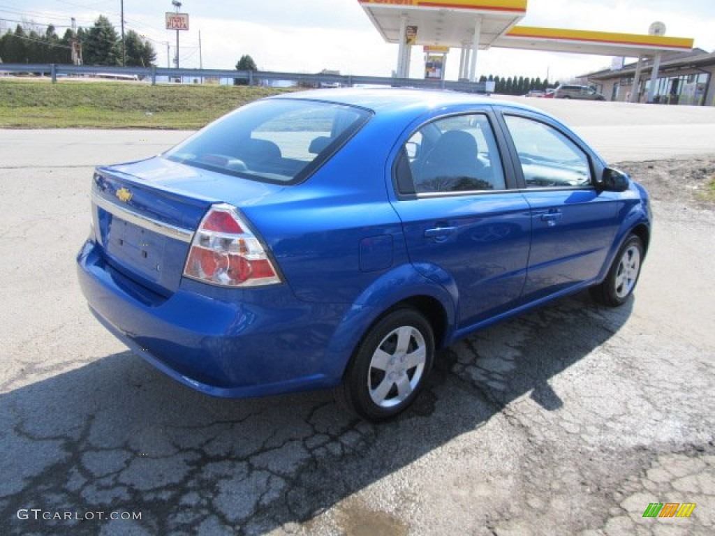 2011 Aveo LT Sedan - Bright Blue / Charcoal photo #6