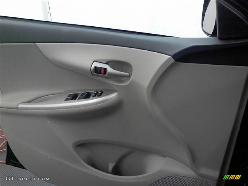 2012 Corolla LE - Nautical Blue Metallic / Bisque photo #9