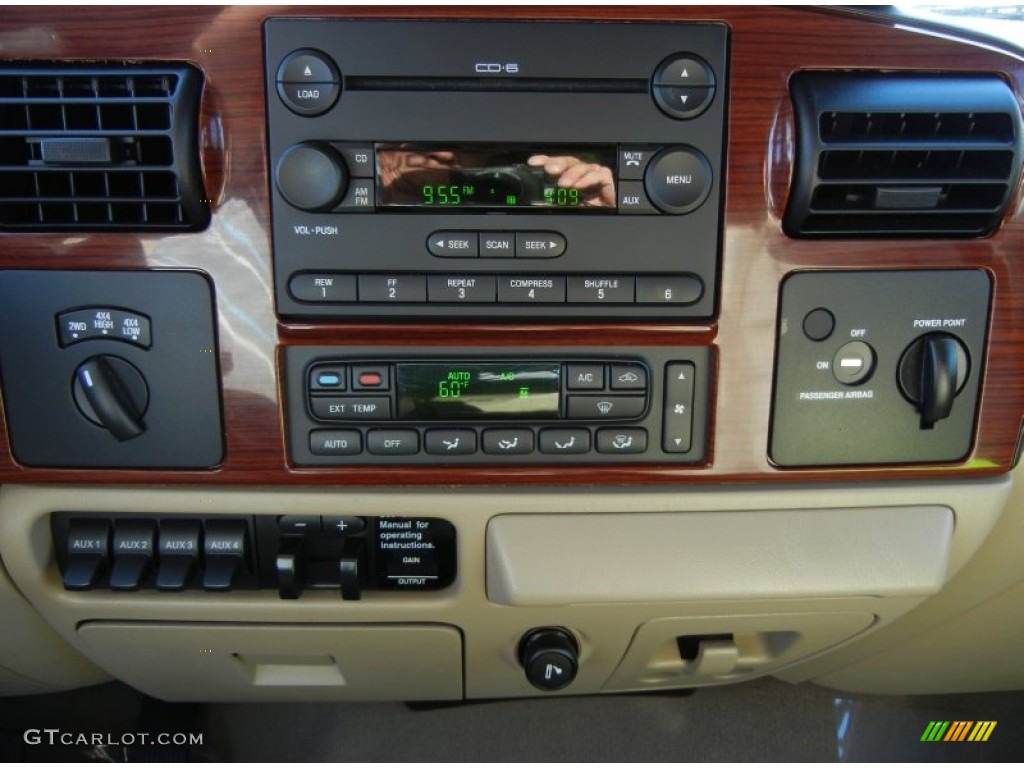 2006 F250 Super Duty FX4 SuperCab 4x4 - Black / Tan photo #24