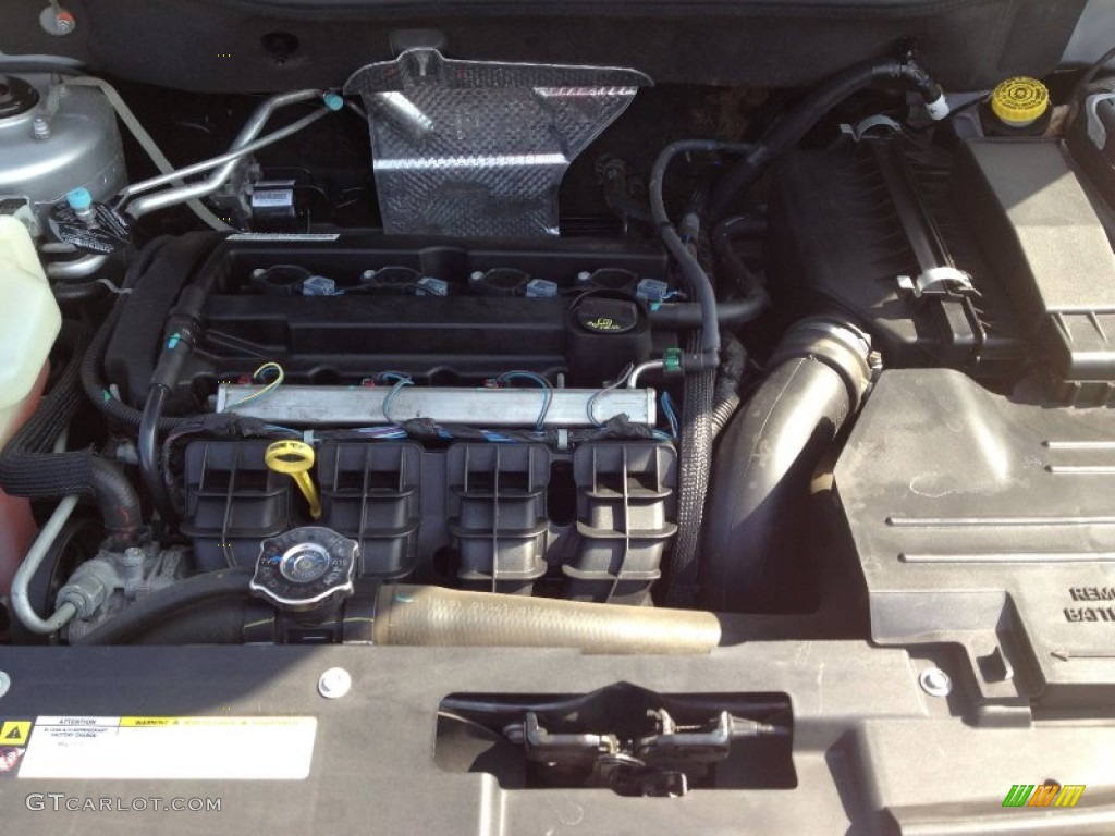 2010 Dodge Caliber SXT 2.0 Liter DOHC 16-Valve Dual VVT 4 Cylinder Engine Photo #62274511