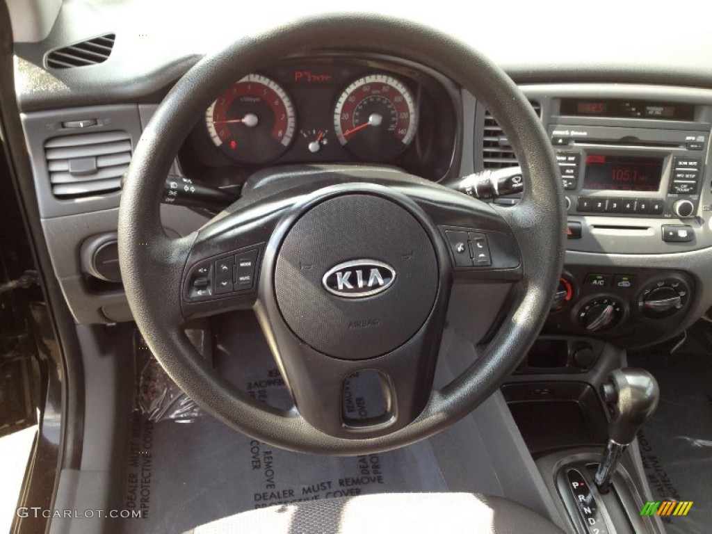 2010 Kia Rio LX Sedan Gray Steering Wheel Photo #62275136