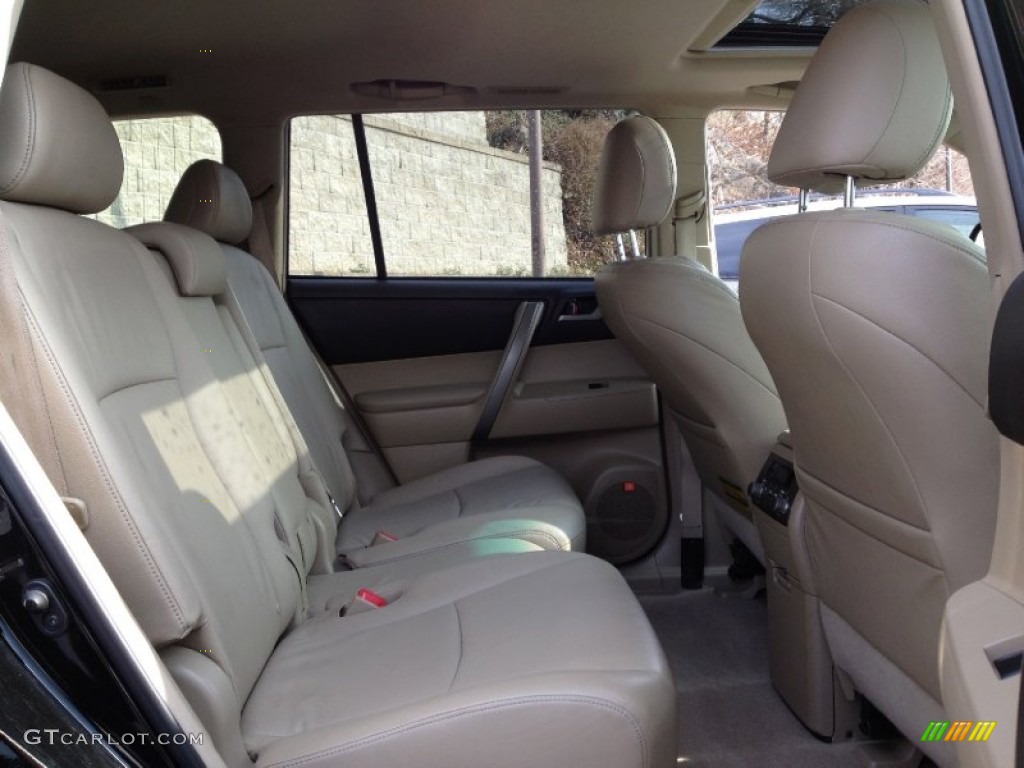 2009 Highlander Sport 4WD - Black / Sand Beige photo #17