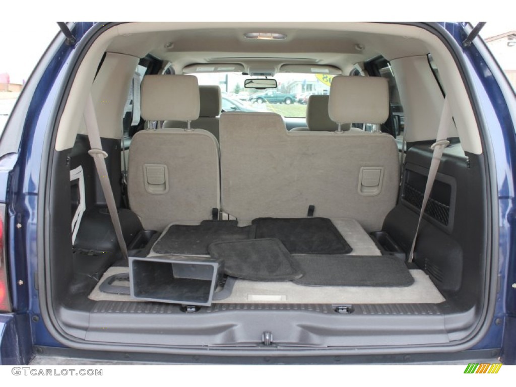 2008 Ford Explorer XLT 4x4 Trunk Photo #62278729