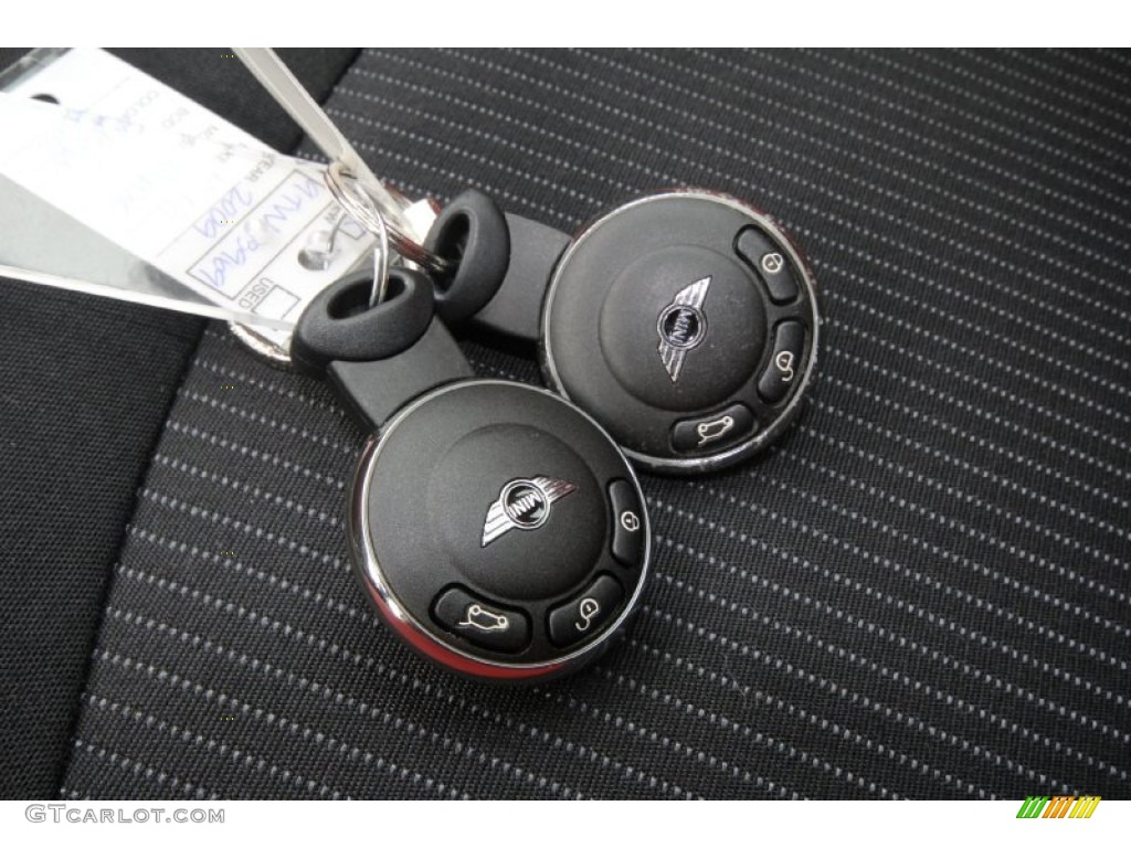 2009 Mini Cooper Hardtop Keys Photo #62279389