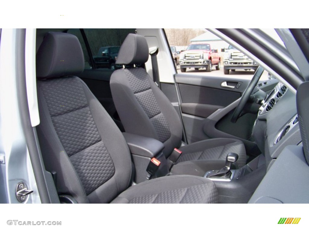2010 Volkswagen Tiguan S 4Motion Interior Color Photos