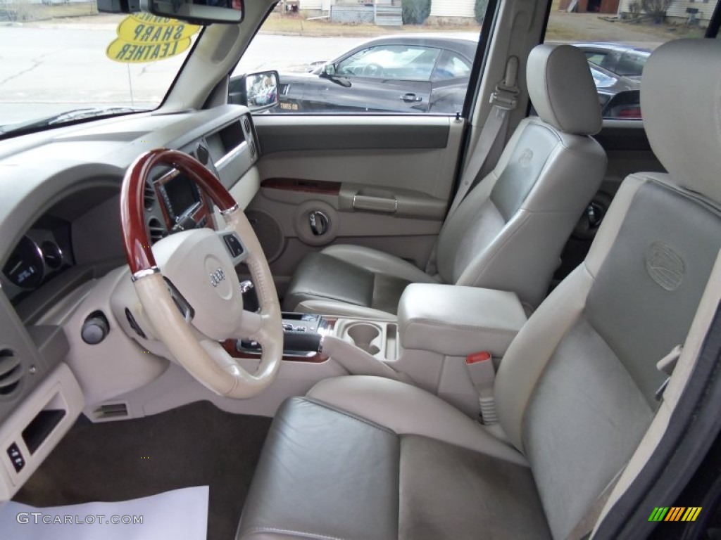 Dark Khaki/Light Graystone Interior 2008 Jeep Commander Overland 4x4 Photo #62282427