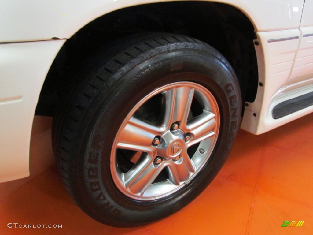 2007 LX 470 - Crystal White / Stone photo #3
