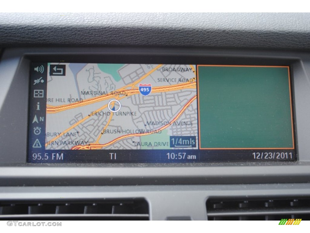 2008 BMW X6 xDrive35i Navigation Photos