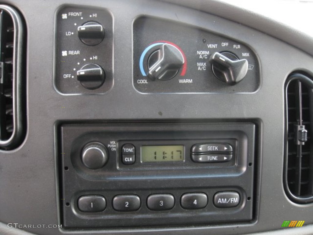 2008 Ford E Series Van E250 Super Duty Wheechair Access Van Controls Photo #62286713