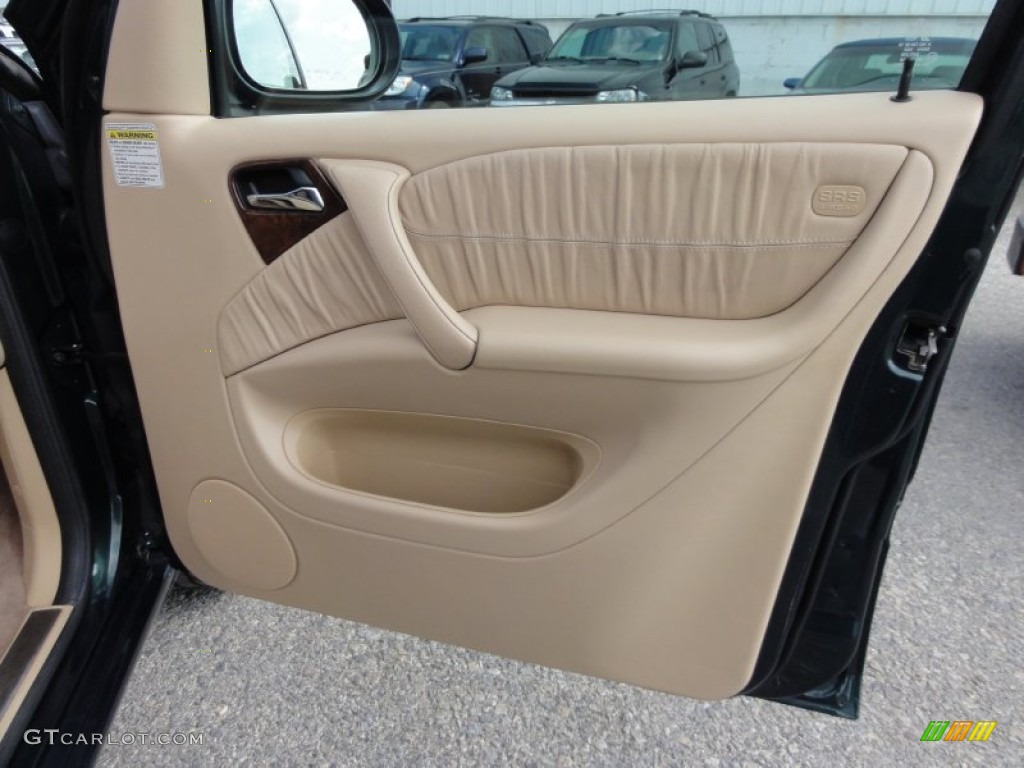 2000 Mercedes-Benz ML 430 4Matic Charcoal Door Panel Photo #62296019
