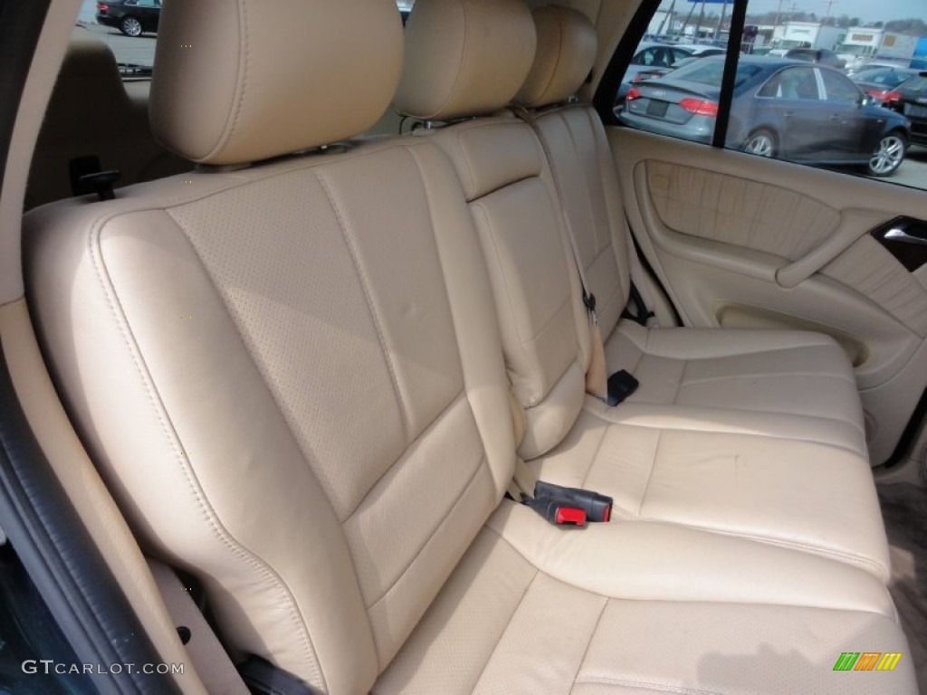 Charcoal Interior 2000 Mercedes-Benz ML 430 4Matic Photo #62296043